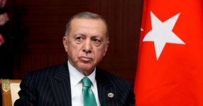 Erdogan spiega alla Meloni come si rende sovrano un paese